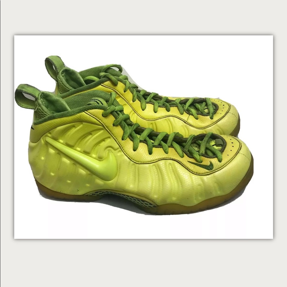 Nike Air Foamposite One Pro Volt 624041-700  Sz 9